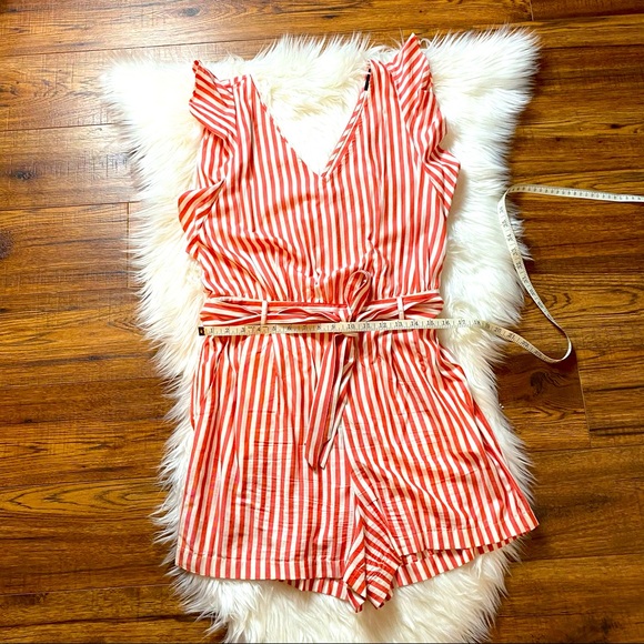 Loft Striped Flutter Tie Waist Romper Size 8 - Picture 6 of 12